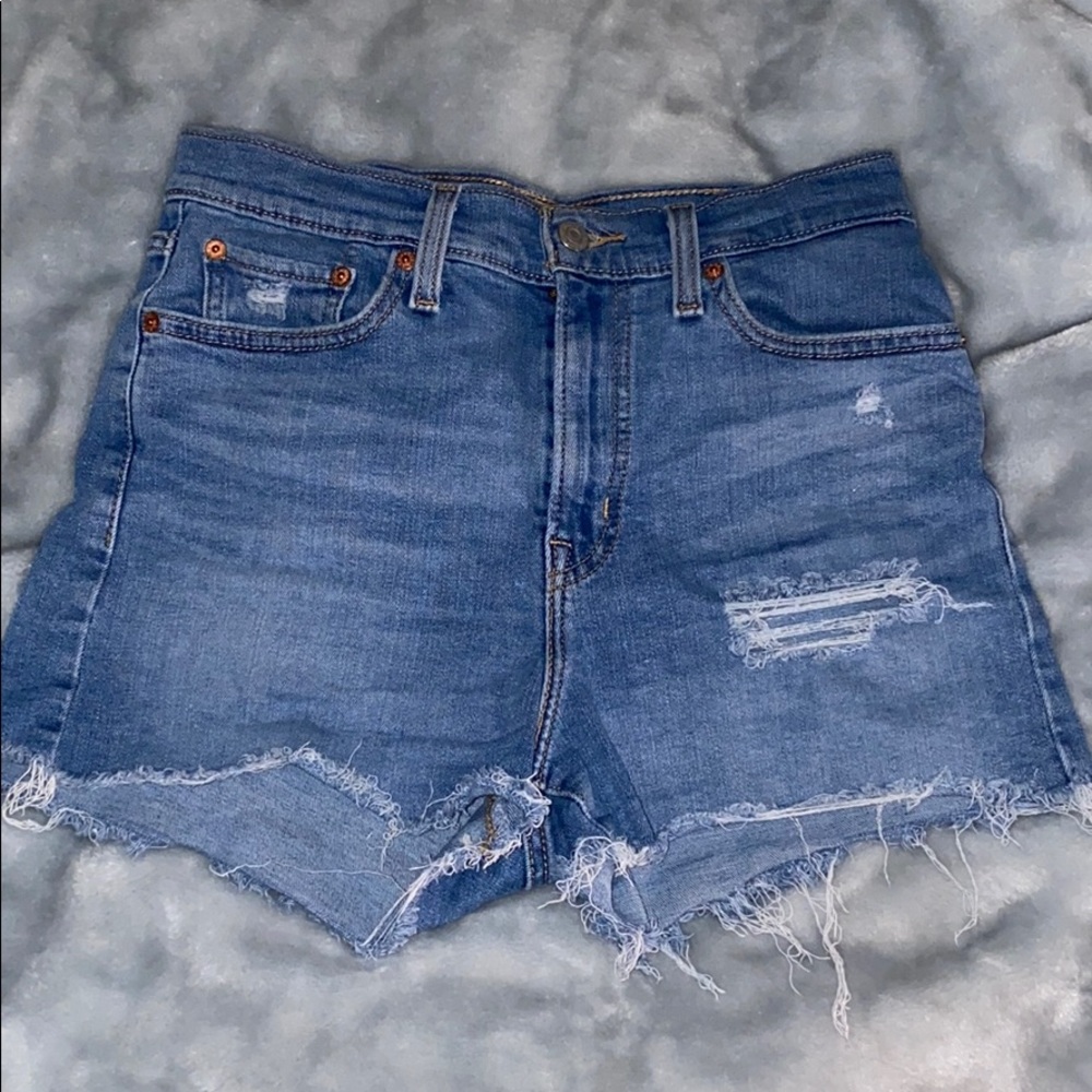 Levi high rise distressed shorts